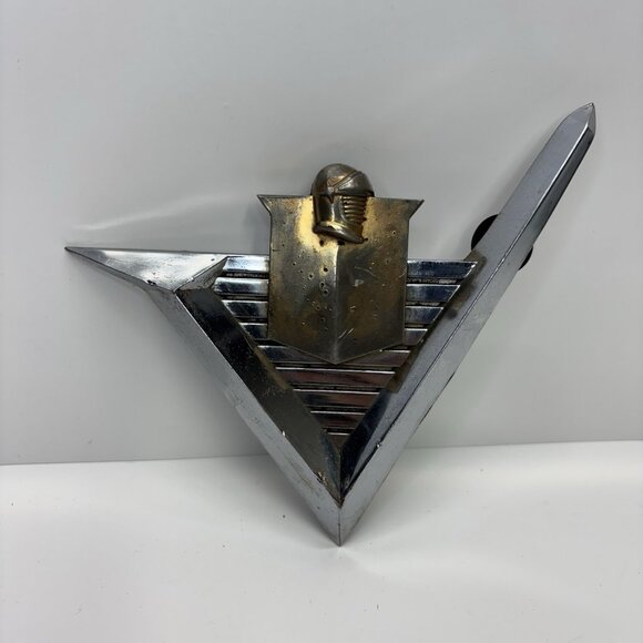 1956 Dodge Royal badge ornament emblem 1646315-L - Picture 1 of 13